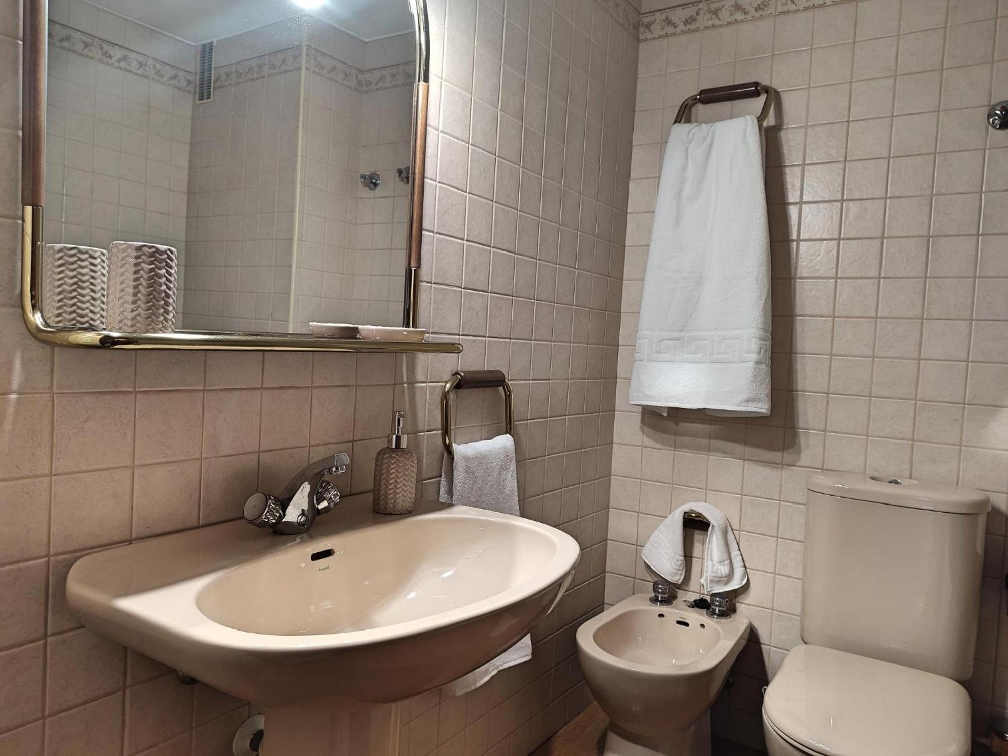 Centrico Apartamento Jardines De Vallellano Cordova Camera foto
